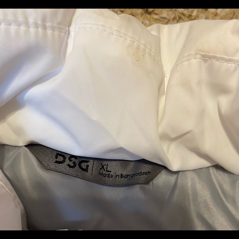 White Puffer Jacket - Picture 3 of 5